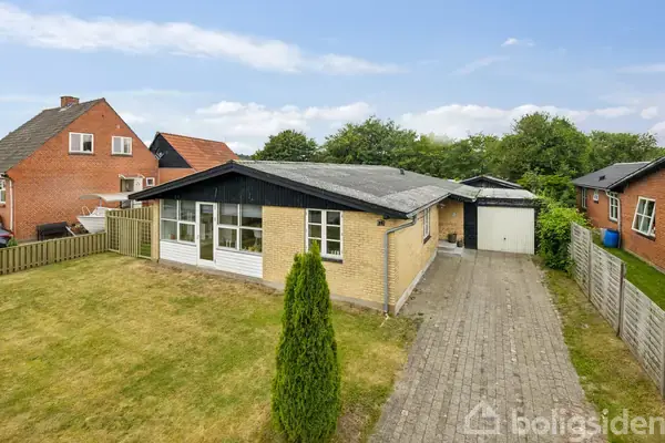 Villa på Birthesvej 25, 9800 Hjørring