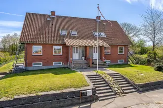 Villa på Skolevej 28-30, Vester Sottrup, 6400 Sønderborg