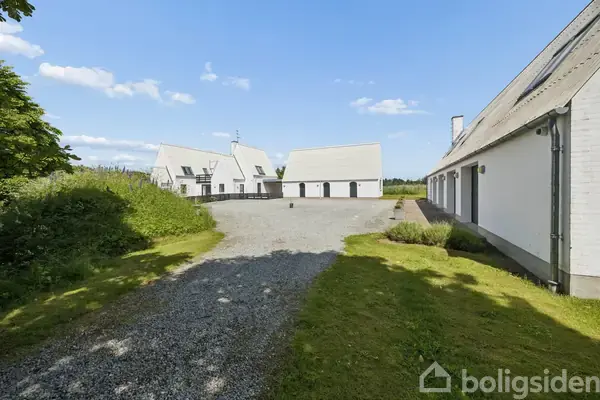 Landejendom på Toftevej 7, 9800 Hjørring