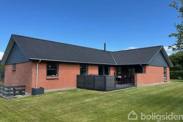 Villa på Emilielystvej 47, 7620 Lemvig