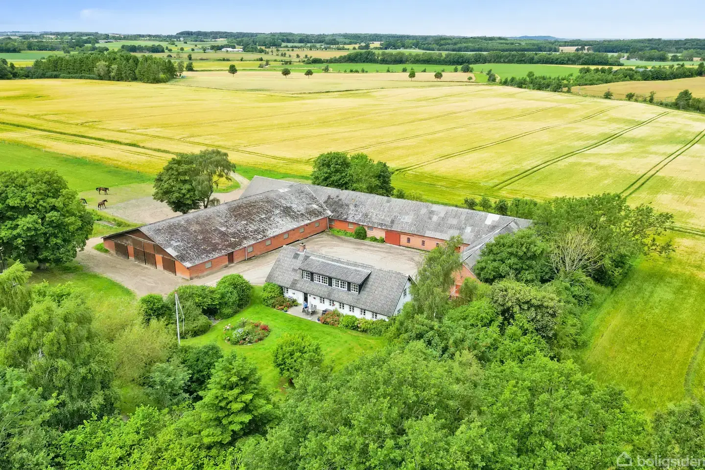 Landejendom på Thorsagervej 29, 8544 Mørke