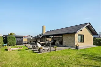 Villa på Nørrebred 41, 2625 Vallensbæk
