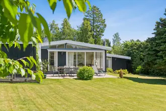Fritidshus på Syrenvej 40, Horneby, 3100 Hornbæk