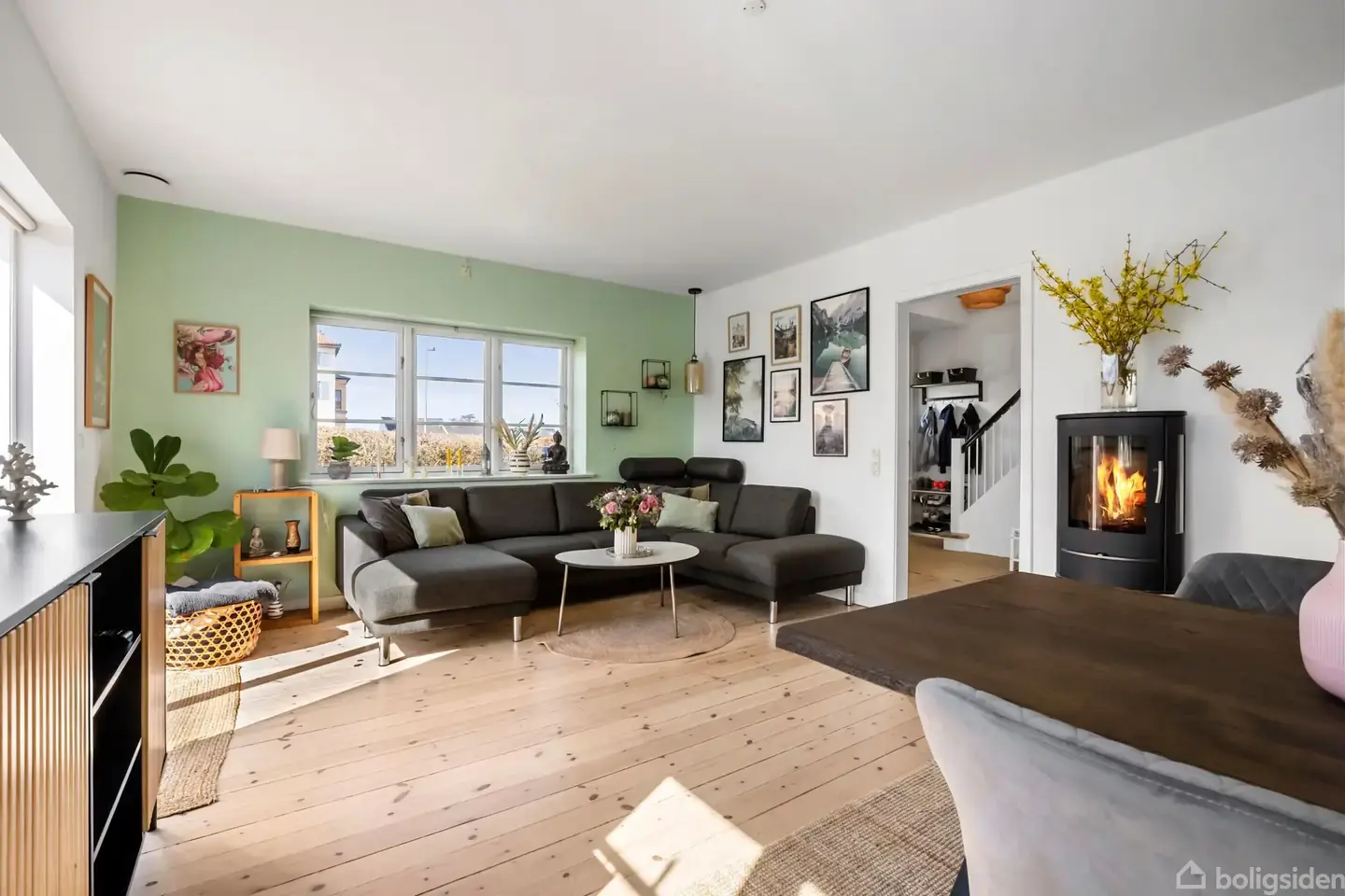 Flot og velholdt villa, centralt beliggende i Hornbæk og med masser af plads - Visning 5