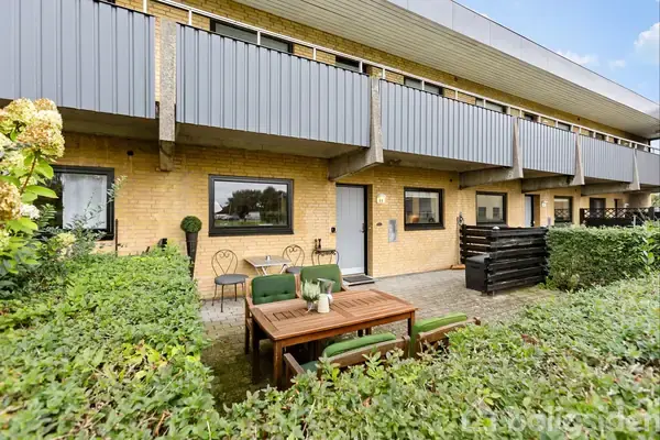 Ejerlejlighed på Nervøsvej 85, st., 9430 Vadum
