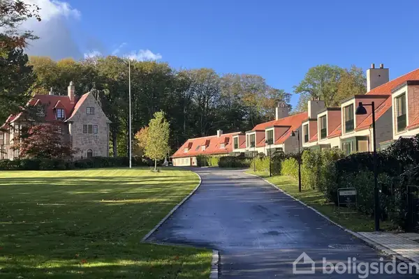 Rækkehus på Rungsted Strandvej 5F, 2950 Vedbæk