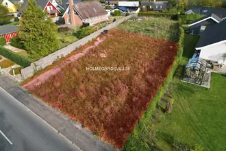 Helårsgrund på Holmegårdsvej 35, 3100