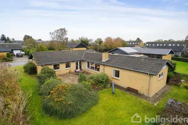 Villa på Carl Plougs Vej 8, 9000 Aalborg