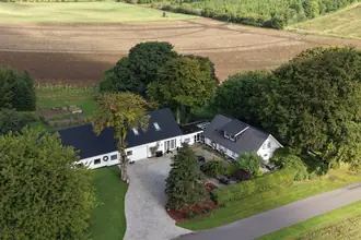 Landejendom på Thorlundvej 30A, Rønslunde, 7361 Ejstrupholm