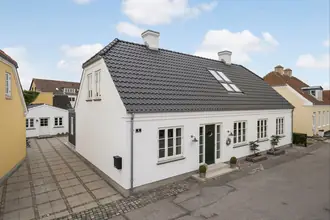 Villa på Torvegade 6, 9370 Hals