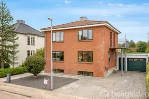 Villa på Rolighedsvej 8, 6740 Bramming