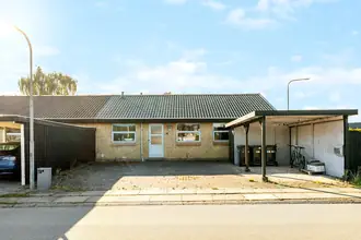 Rækkehus på Ildfuglevænget 48, Hjallese, 5260 Odense S