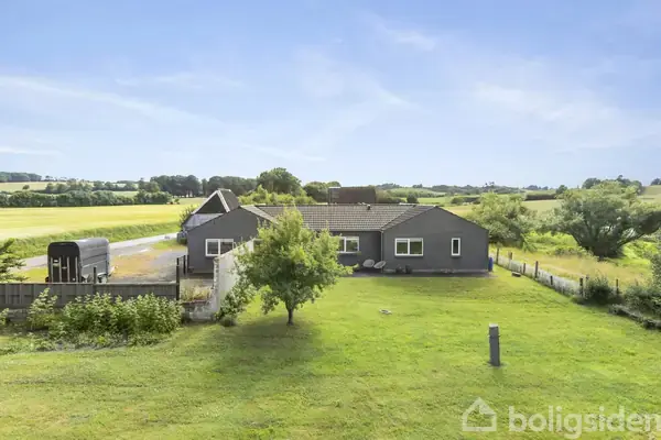 Villa på Stensbjergvej 20, 5672 Broby