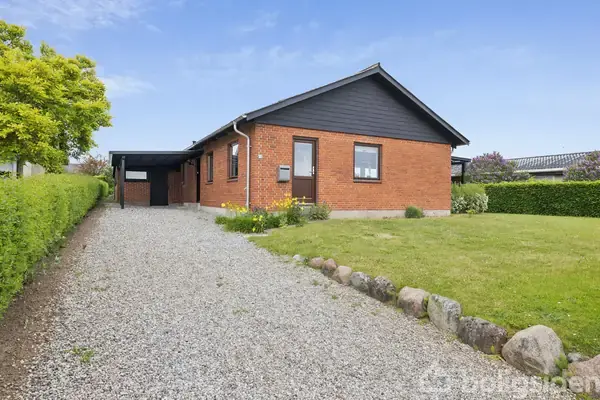 Villa på Lærkevej 2, 5540 Ullerslev