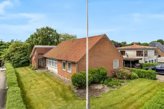 Villa på Landevejen 34, Døstrup, 6780 Skærbæk