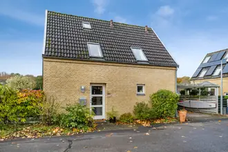 Villa på Solskinshøjen 17, Sanderum, 5250 Odense SV