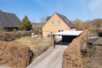 Villa på Tilst Østervej 7A, 8381 Tilst