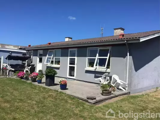 Villa på Aggersundvej 12, 9600 Aars