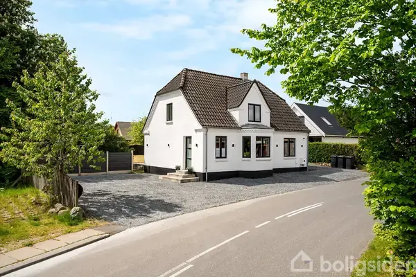 Villa på Resdal Bakke 3, 8600 Silkeborg