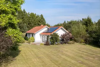 Villa på V Hassingvej 25, 9320 Hjallerup