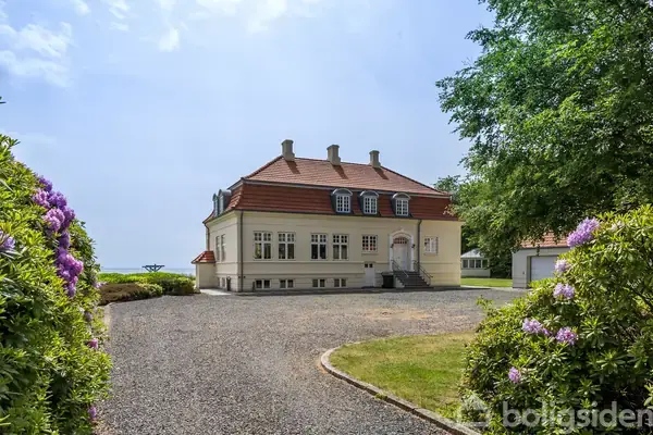 Villa på Kystvej 33, 7130 Juelsminde