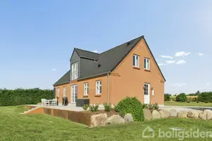 Villa på Landsbækvej 86, 8450 Hammel