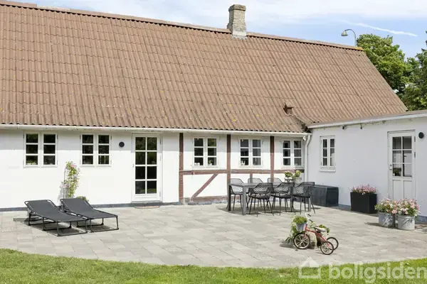 Villa på Sundbrovej 102, 5700 Svendborg