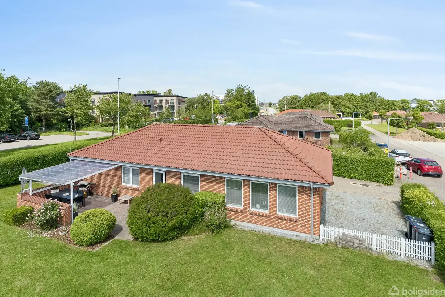 1-plans indflytningsklar villa for enden af lukket vej!