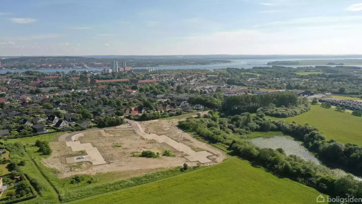 Helårsgrund på Zangenbergs Alle 3, 9400 Nørresundby