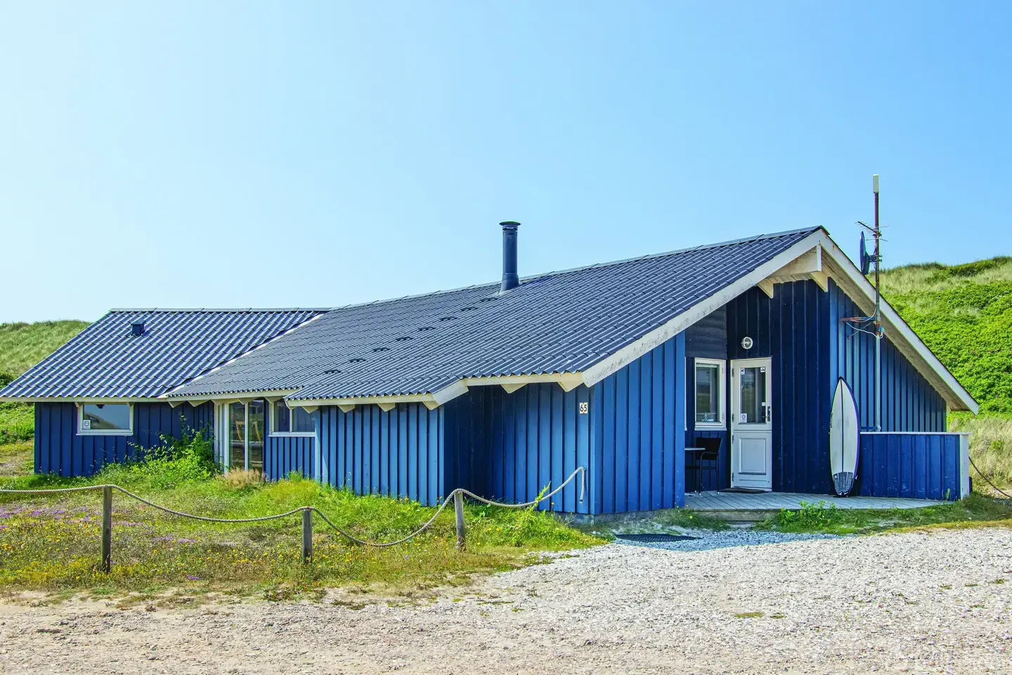 Unikt sommerhus i første klitrække – panoramaudsigt og plads til hele familien - Visning 2