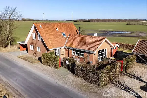 Villa på Knudsbølvej 6, 6064 Jordrup