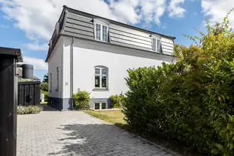 Villalejlighed på L E Bruuns Vej 12, 1., 2920 Charlottenlund
