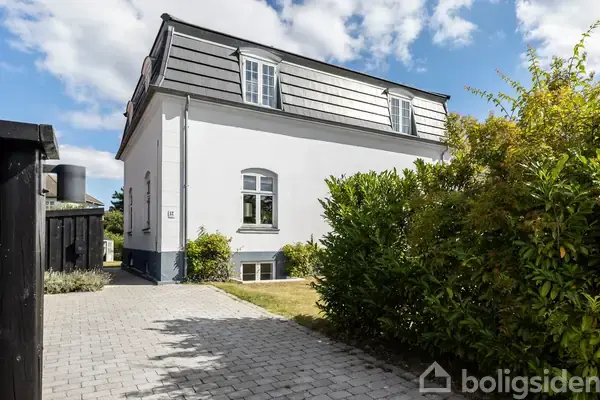 Villalejlighed på L E Bruuns Vej 12, 1., 2920 Charlottenlund