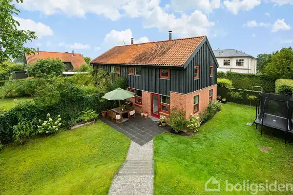 Villa på Valdemar Jensens Vej 5B, 2920 Charlottenlund
