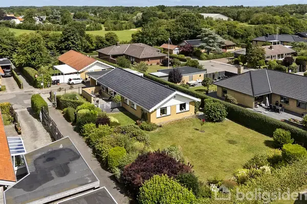 Villa på Ribesvej 12, 6400 Sønderborg