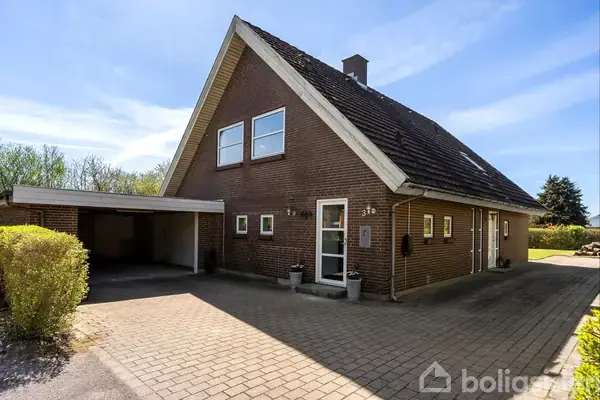 Villa på Lærkebakken 3, 8831 Løgstrup