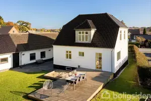 Villa på Møllevangsvej 70, 8940 Randers SV