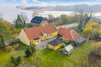 Villa på Dyrehavevej 94, 5800 Nyborg