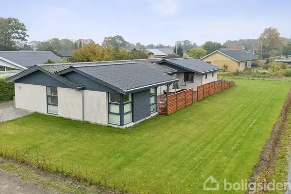 Villa på Kærvej 309, 7190 Billund