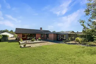 Villa på Elmevænget 11, 9430 Vadum
