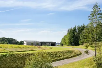 Villa på Hovedgaden 85, 8832 Skals