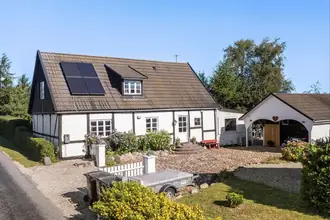 Villa på Skjoldenæsvej 160, Skjoldenæsholm, 4330 Hvalsø