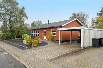 Villa på Flodgårdsvej 8, Borris, 6900 Skjern