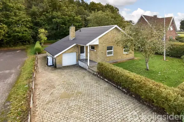 Villa på Gødsbølvej 1, 7323 Give