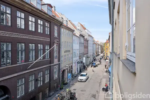 Ejerlejlighed på Larsbjørnsstræde 6, 2. tv., 1454 København K