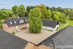 Landejendom på Dalsgårdevej 11, 8600 Silkeborg