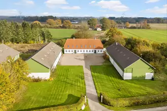 Landejendom på Hanneslundvej 10, Seggelund, 6070 Christiansfeld