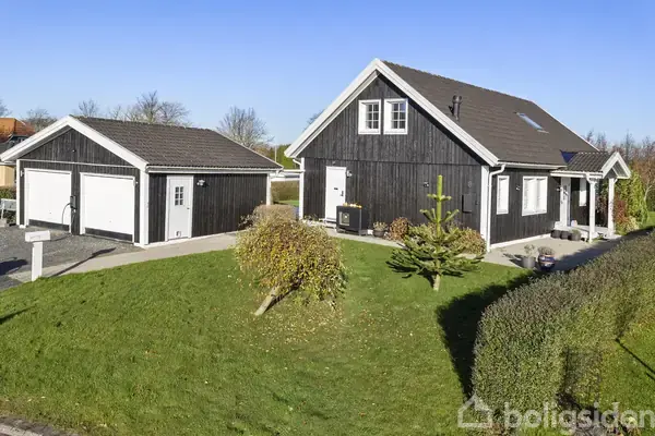 Villa på Villesholmvænget 8, 6621 Gesten