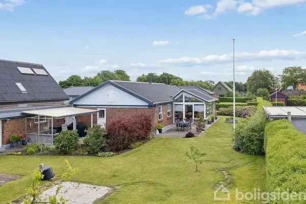 Villa på Søndergade 24, 9370 Hals
