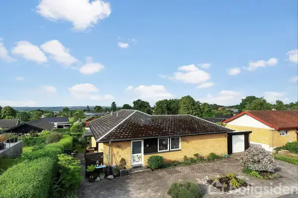 Villa på Enebakken 9, 8520 Lystrup